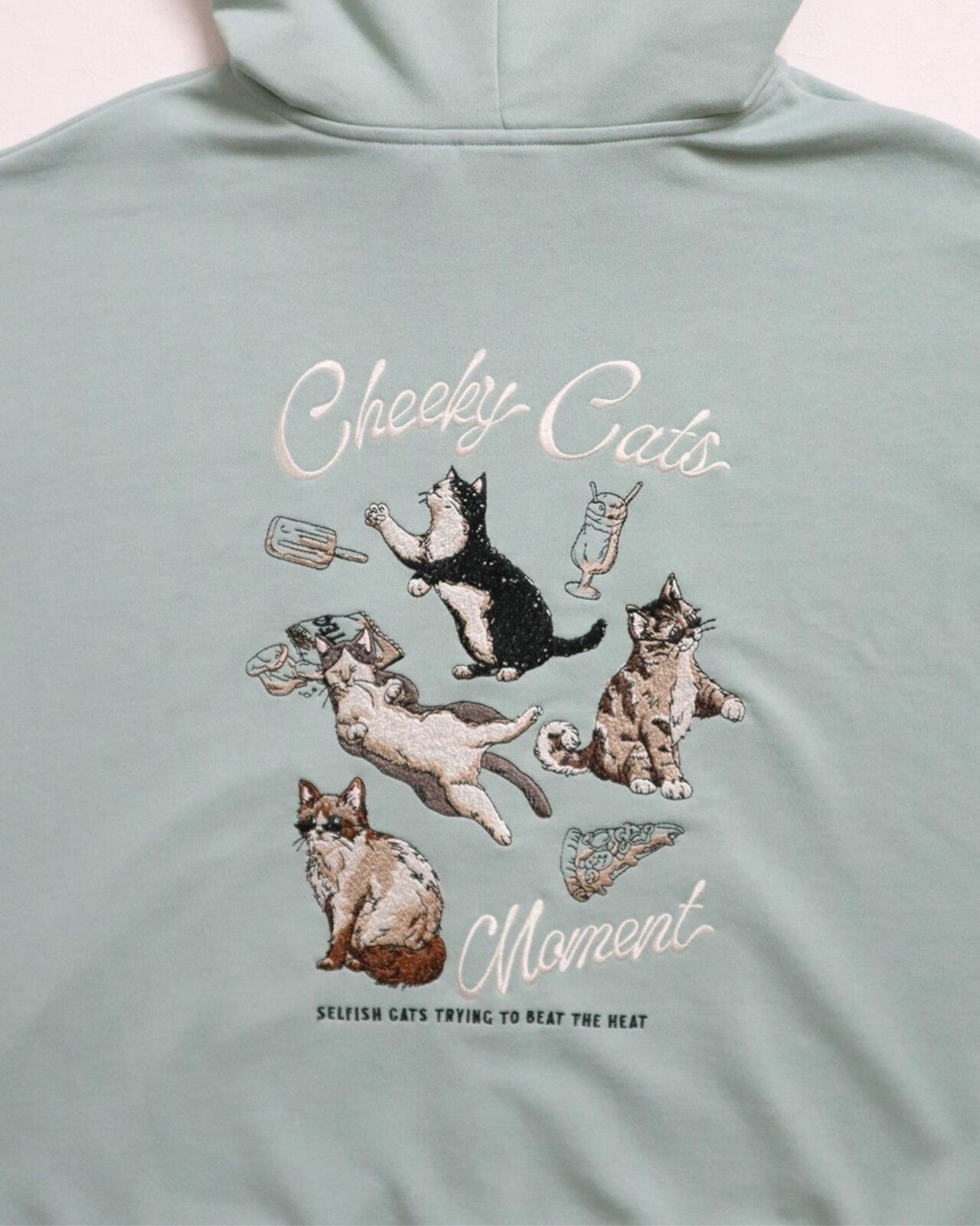 POWER TO THE PEOPLE チル猫ジップパーカー GREEN