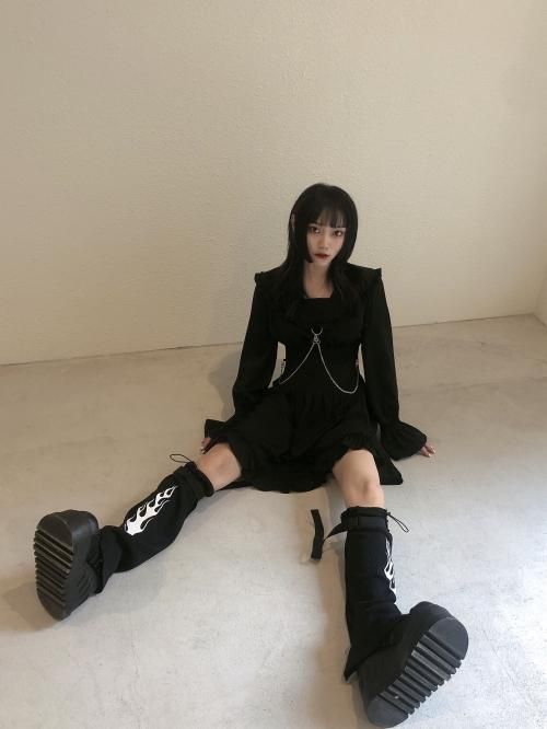 ベルト付き ファイヤー レッグカバー BLACK