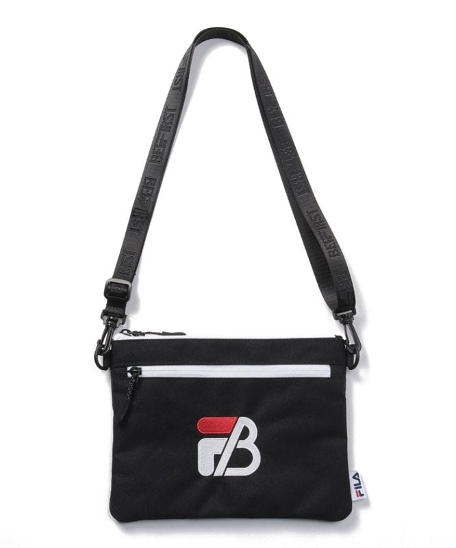 FILA x BE:FIRST ロゴ サコッシュ BLACK