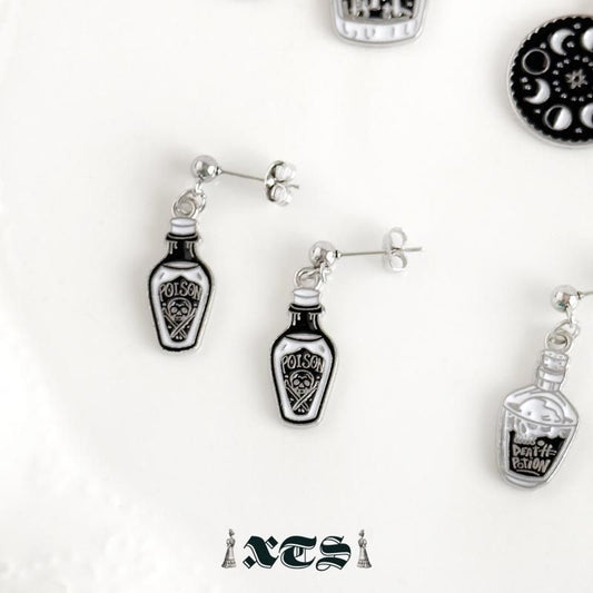 XTS Poison Bottle 毒薬 ピアス イヤリング TS0309