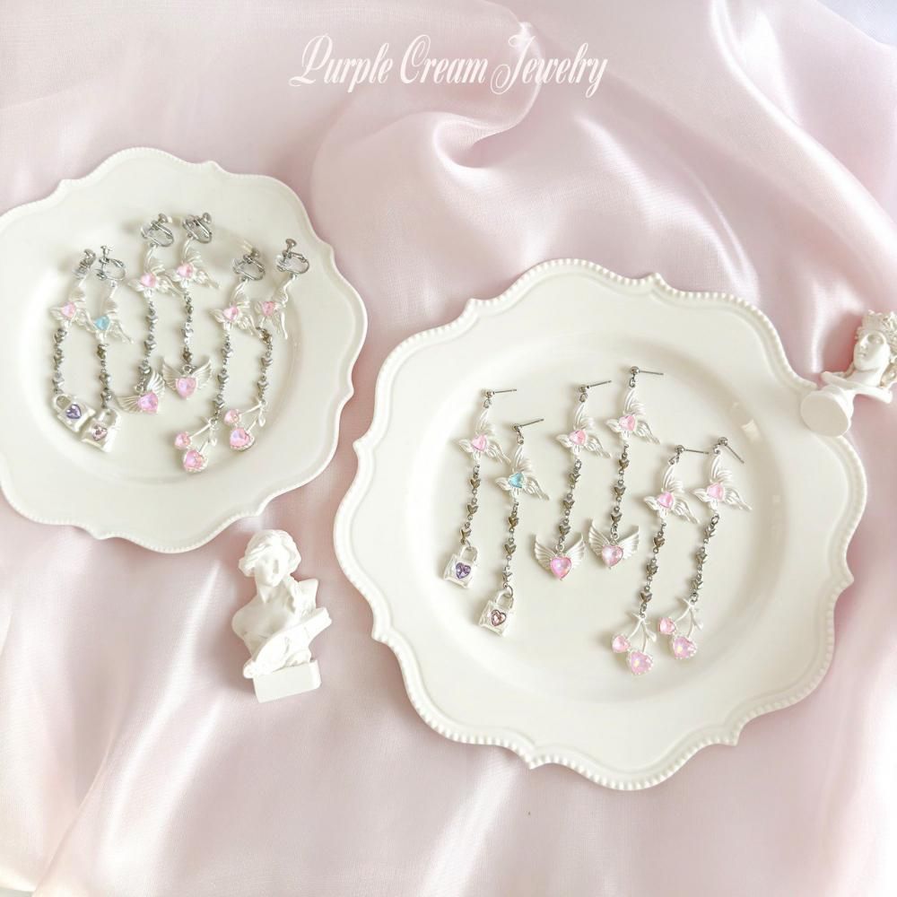 Purple Cream シャイニーバタフライロングハートチェーンシルバーピアス・イヤリング P1681