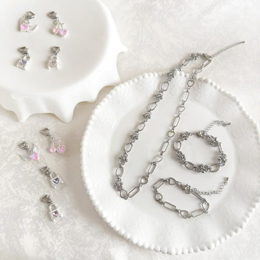 Purple Cream アシンメトリーチェーンネックレス P1688