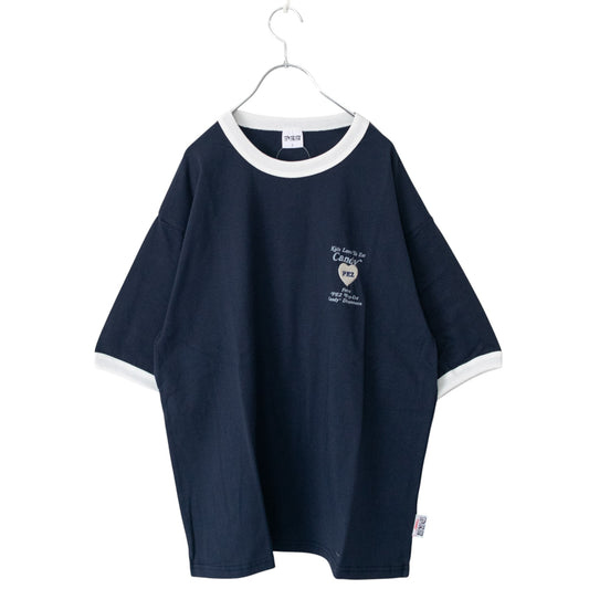PEZ ハートポスタープリント Tシャツ NAVY