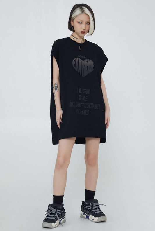 MADE EXTREME BLACK AIR ロゴ カットオフタンクトップ BLACK