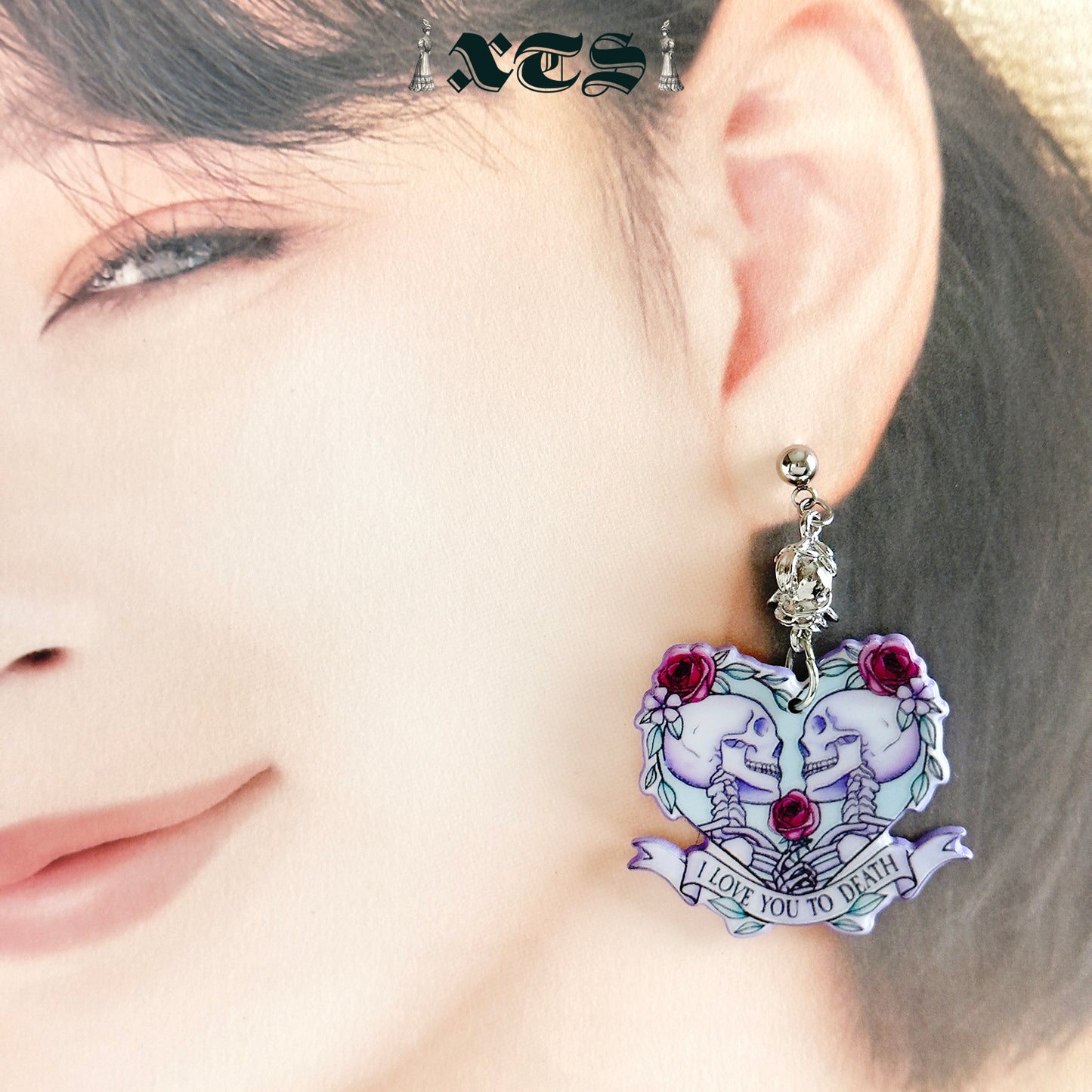 XTS Skeleton Heart Pierced Earrings TS0316