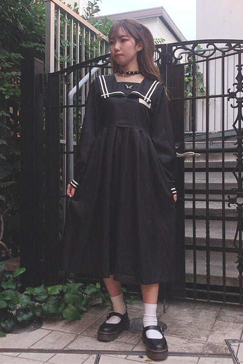蝶々ワッペンセーラーワンピース BLACK