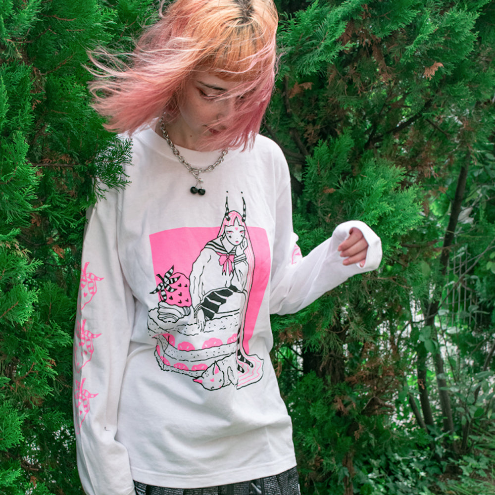 TRACY x NOIKISU Shortcake Girl L/S T-shirt WHITE