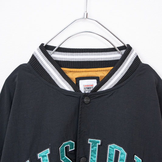 VISION STREET WEAR ナイロンワッペンスタジアムジャケット BLACK