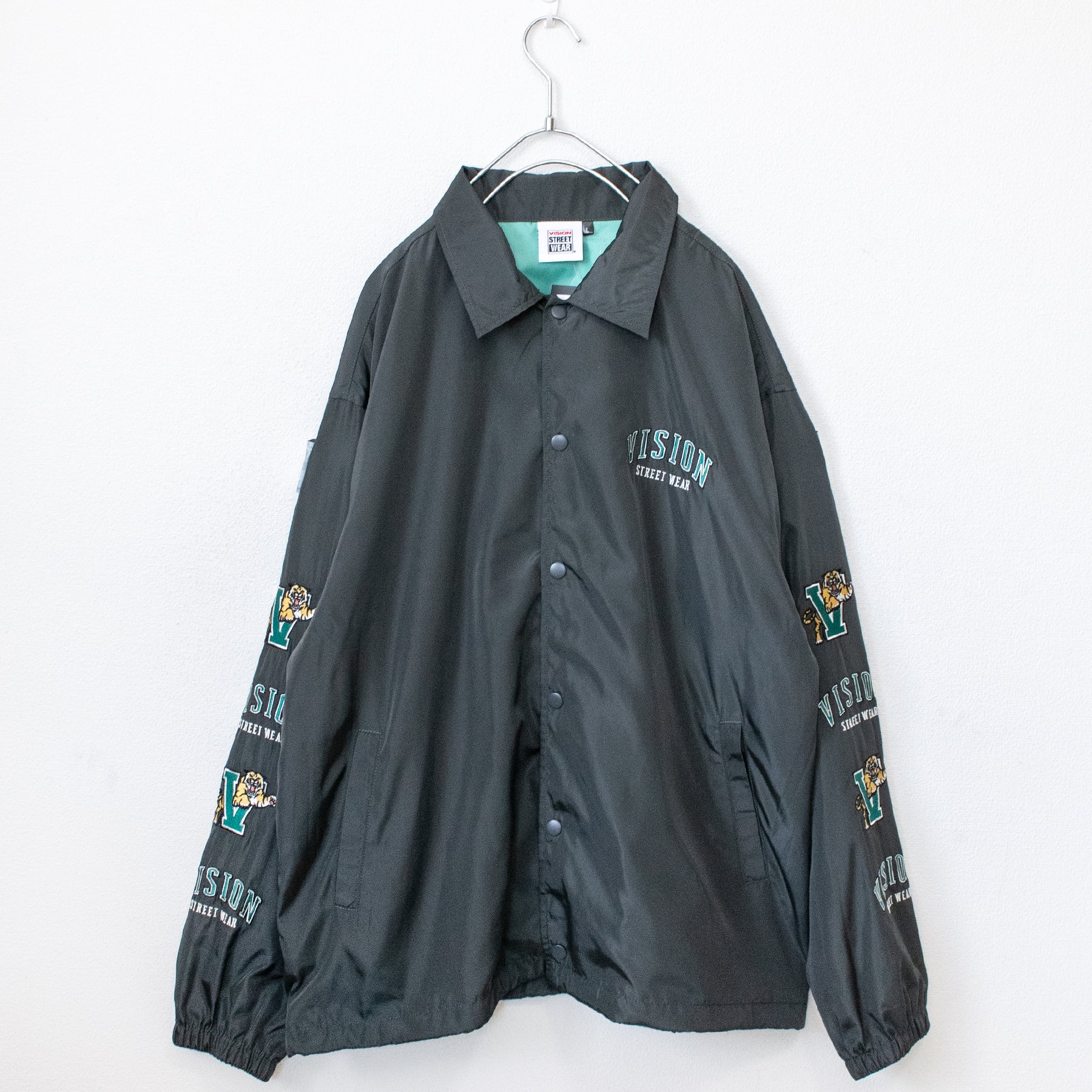 VISION STREET WEAR Embroidery Sleeve Coach Jacket