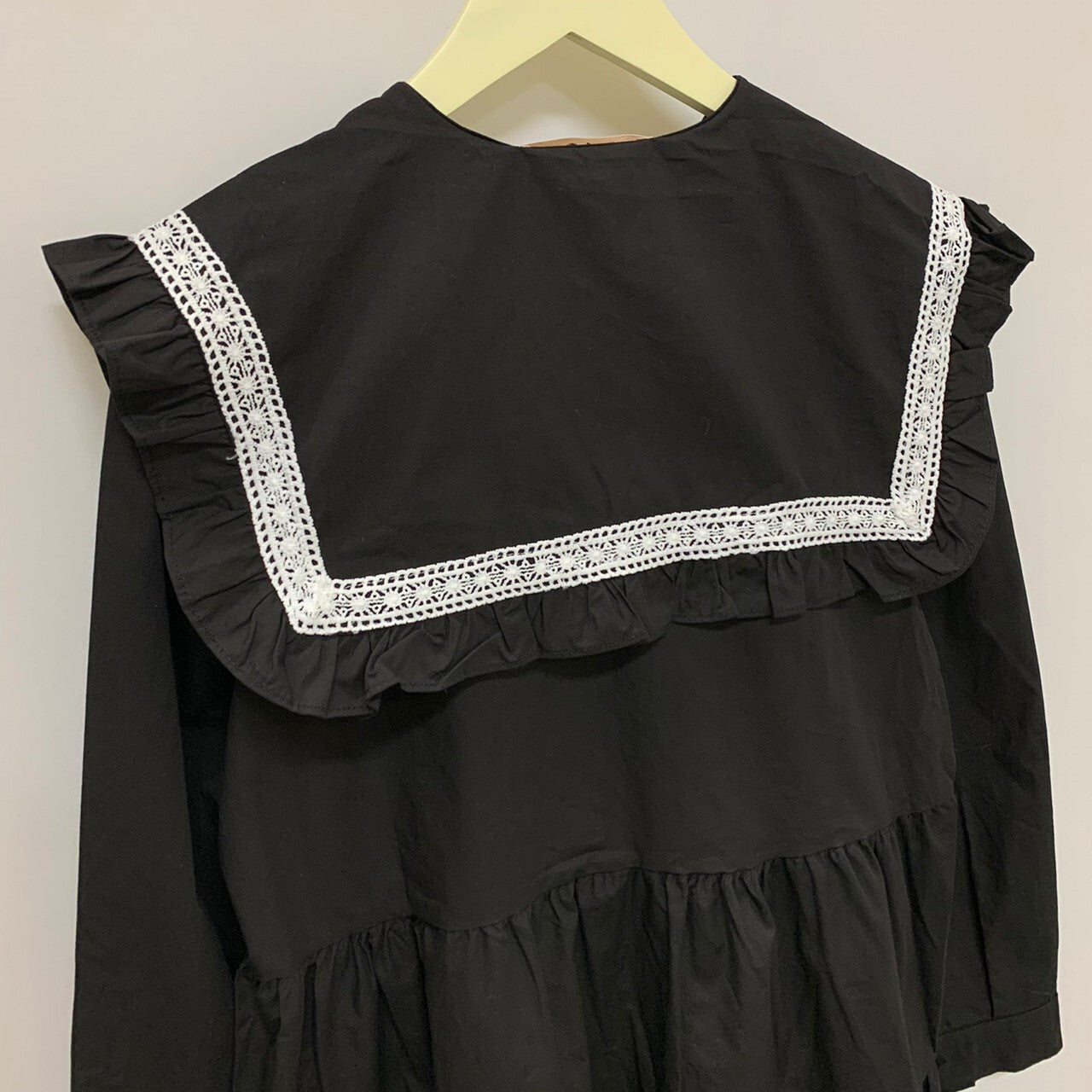 Big frill collar tiered mini dress BLACK