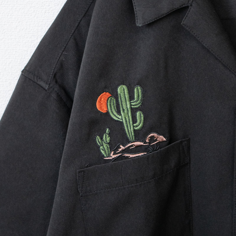 Cactus Guadalupe 柄 刺繍 半袖 開襟シャツ BLACK
