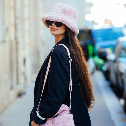 MLB Korea Faux Fur Logo Bucket Hat PINK