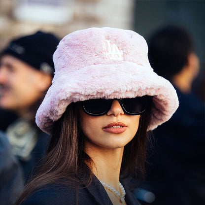 MLB Korea Faux Fur Logo Bucket Hat PINK