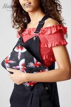 Skinnydip Parrot Clutch