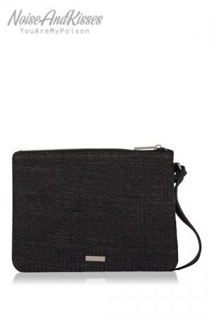 Skinnydip Parrot Clutch