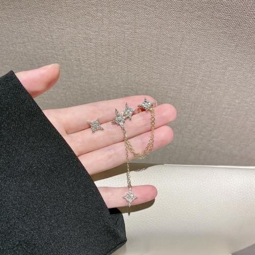 【会員限定0円】Glitter Star Chain ピアス