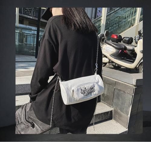 ロゴxチェーン コーデュロイミニバッグ WHITE