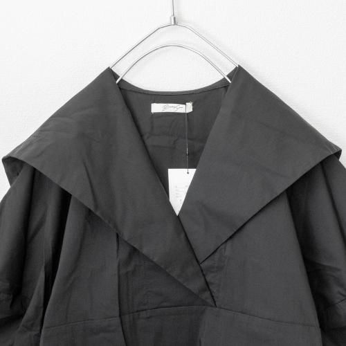 Brown&Street バックフラップ半袖シャツ BLACK