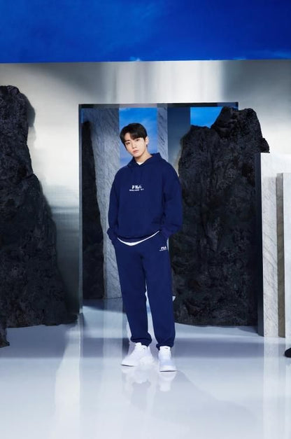 FILA【Find your Basics】BTS着用モデル スウェットパンツ NAVY ネイビー