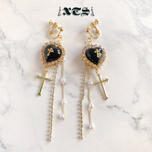 XTS Cross Heart Chain Earrings Gold/Black TS0222