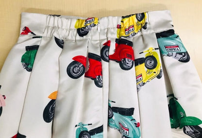 doll up oops レトロバイクプリントタックスカート
