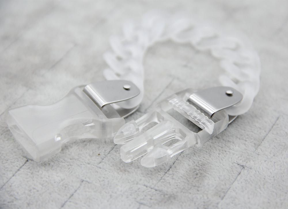 プラスチック バックルチェーン ブレスレット Clear
