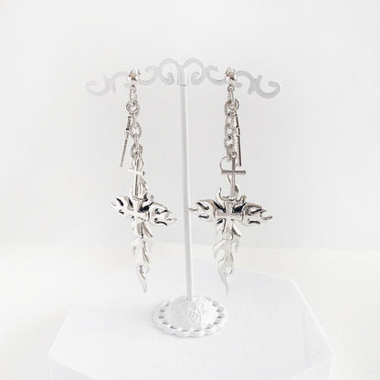 XTS ファイヤークロス Fire Cross ピアス SILVER TS0252