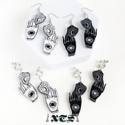 XTS タトゥーハンド Tattoo Hand With Planchette ピアス TS0264