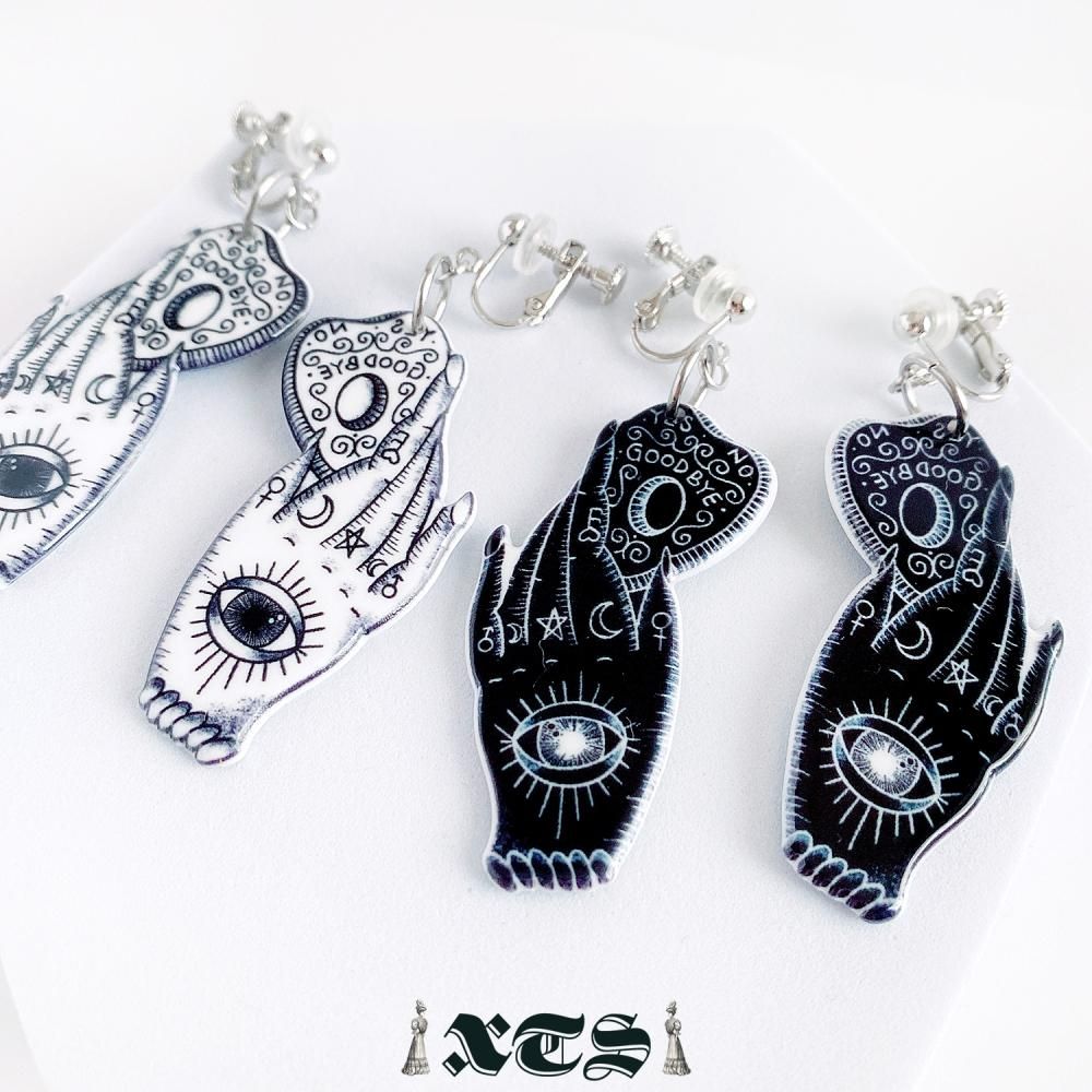 XTS タトゥーハンド Tattoo Hand With Planchette イヤリング TS0264