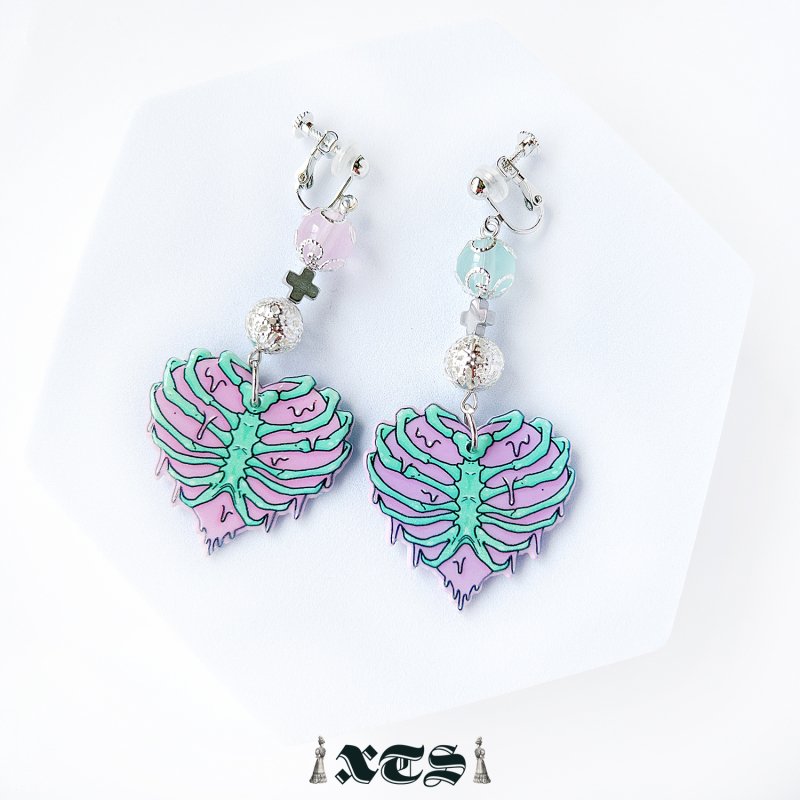 XTS Pastel Rib Heart Earrings TS0278