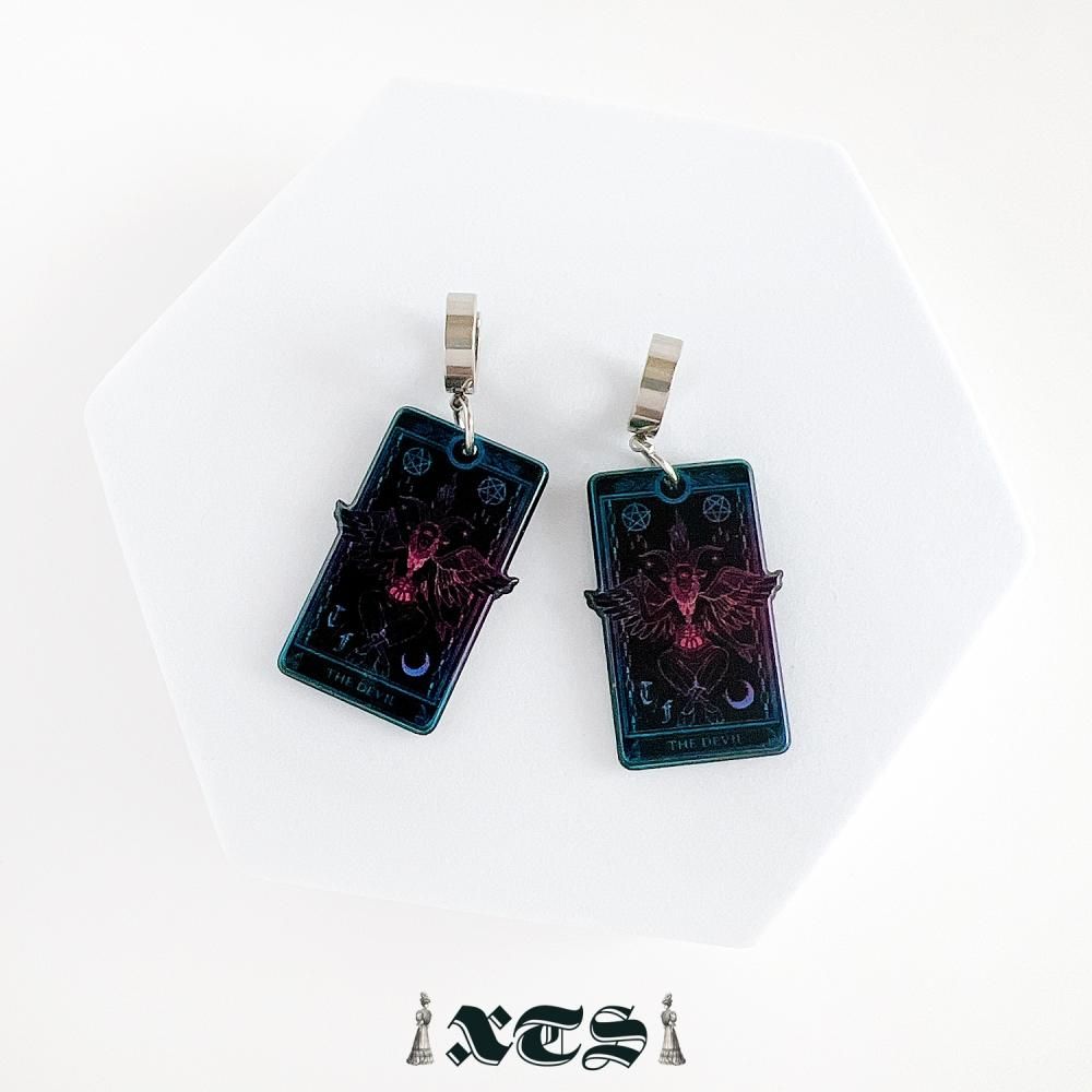 XTS Baphomet カード ピアス TS0283