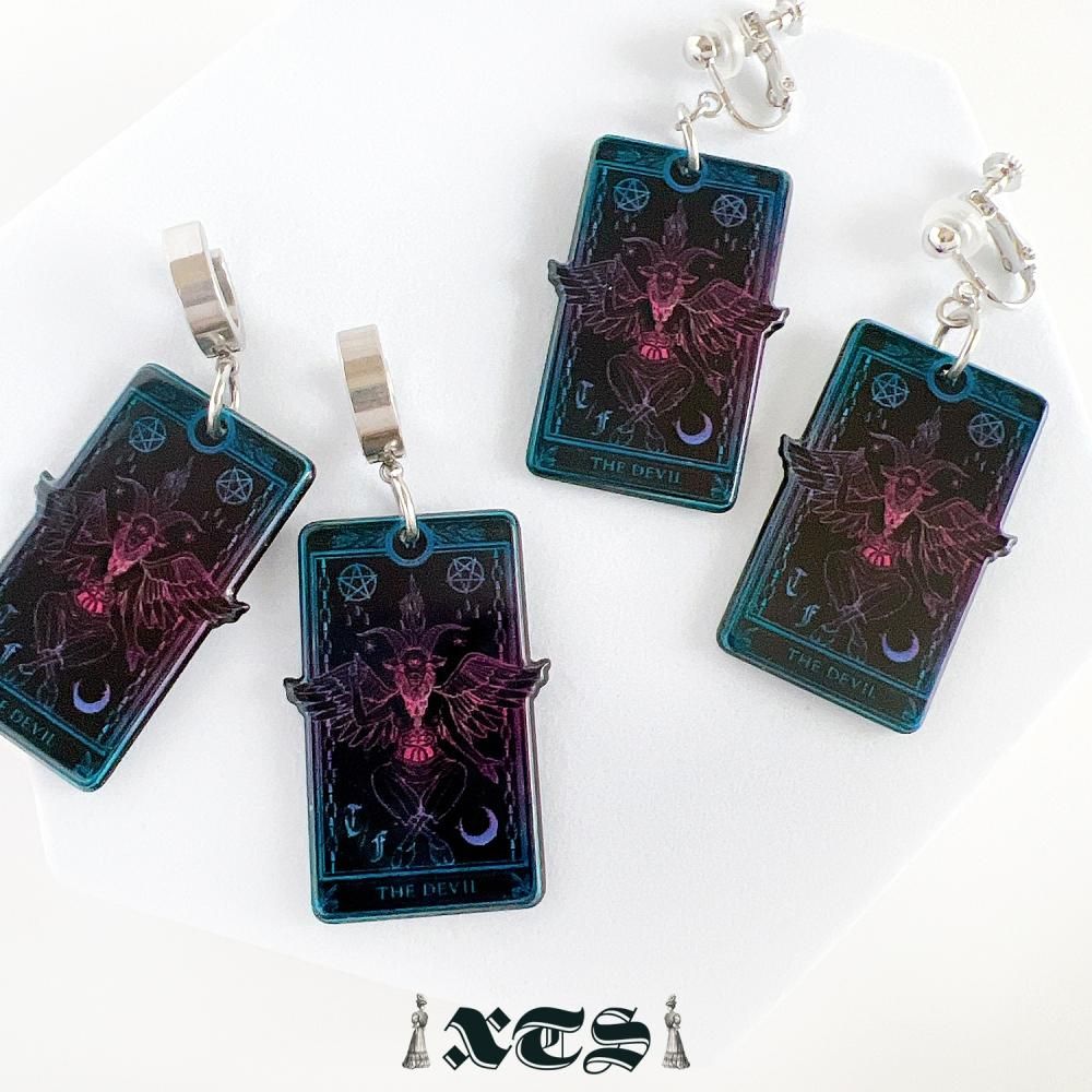 XTS Baphomet カード ピアス TS0283
