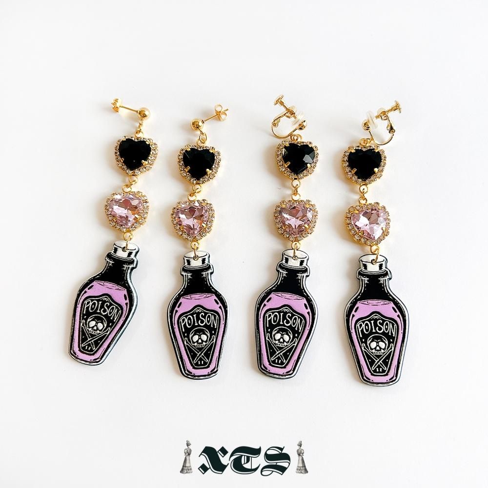 XTS Poison ボトル イヤリング BLACK PINK TS0285