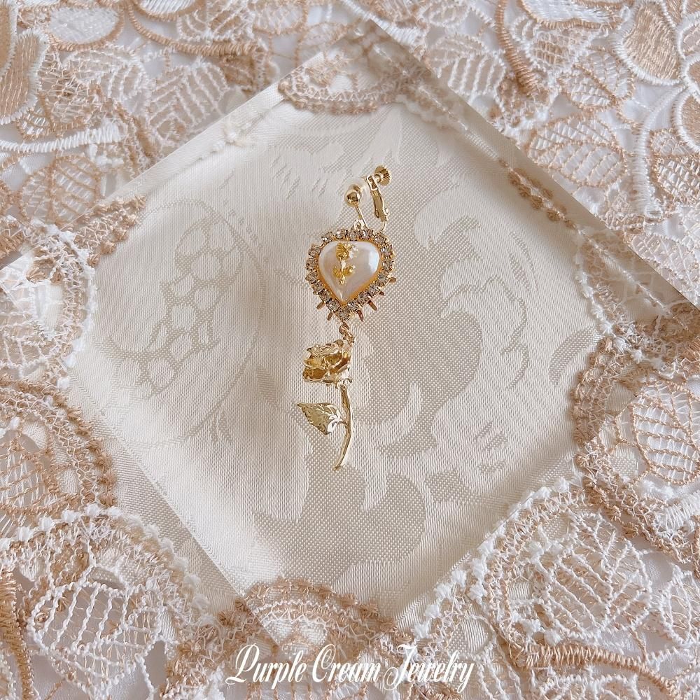 Purple Cream ガーリーホワイトローズ ピアス・イヤリング GOLD P1275