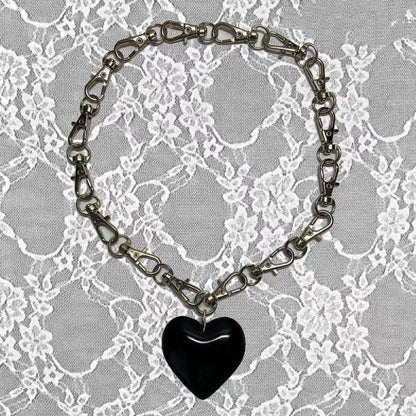 BIG BLACK HEART MOTIF CLIP CHAIN ​​NECKLACE SILVER BLACK