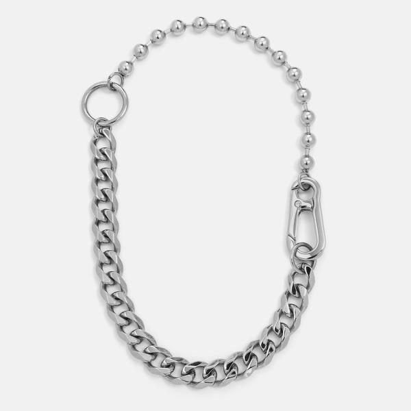 Asymmetrical chain necklace in silver