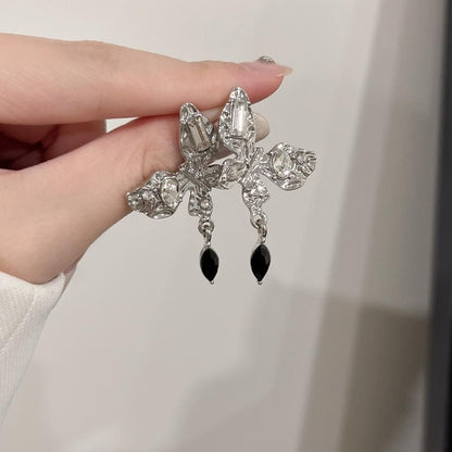 バタフライ 蝶 スタッドピアス SILVER