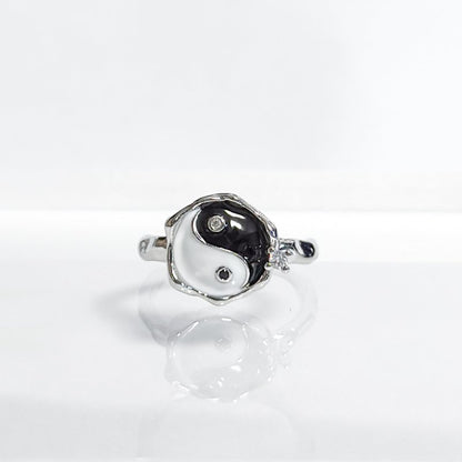 YIN AND YANG Ring, SILVER RHINESTONE