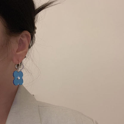 METALLIC フラワー アシンメトリーピアス BLUE SILVER