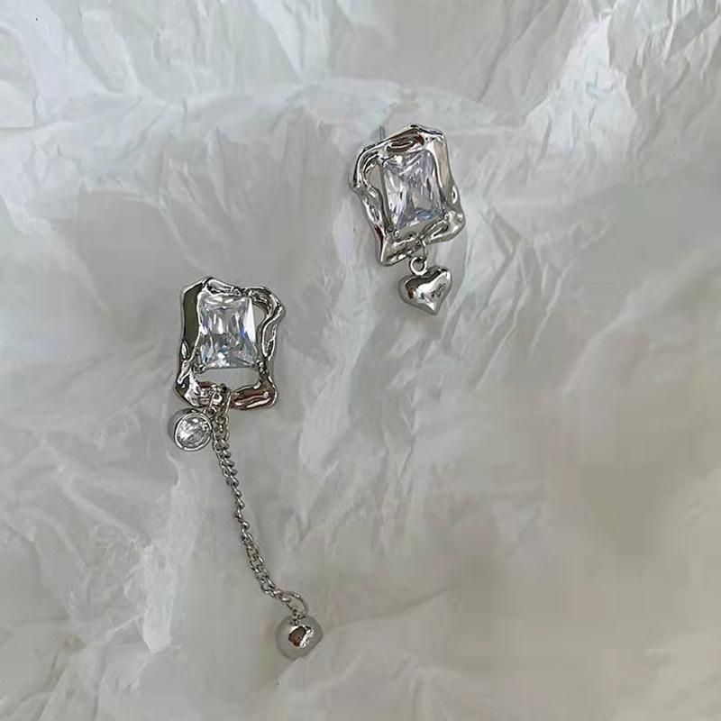 アシンメトリーピアス SILVER