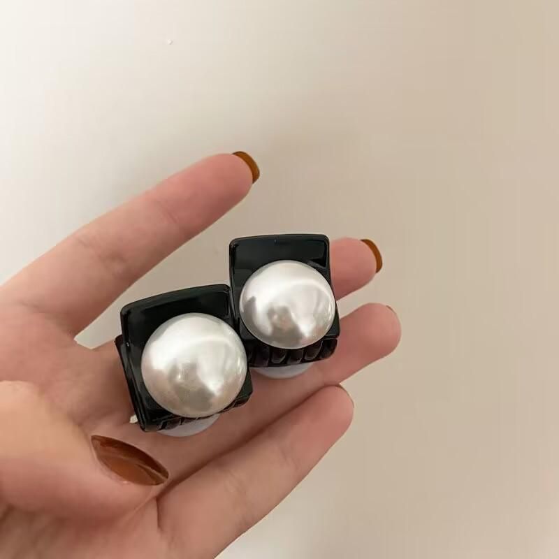 PEARL BIG パール ヘアクリップ BLACK