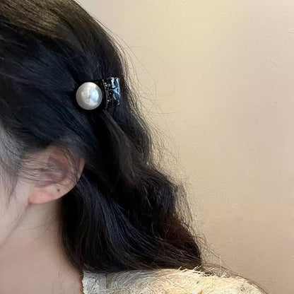 PEARL BIG パール ヘアクリップ BLACK