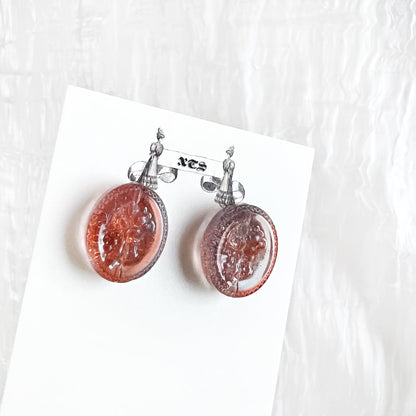 ROSE RETRO GLASS STUD EARRINGS RED