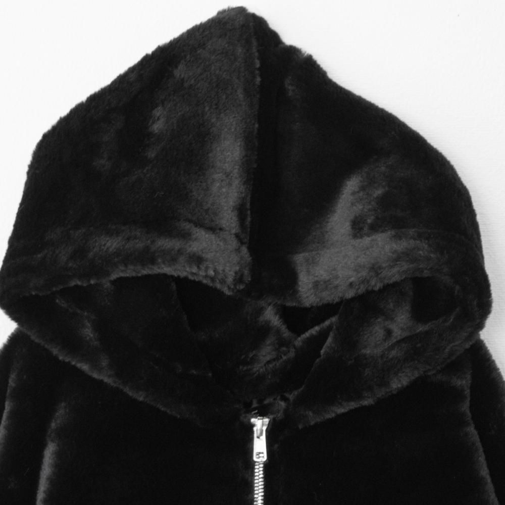 ストレート ラインファー ロゴ ジャケット BLACK