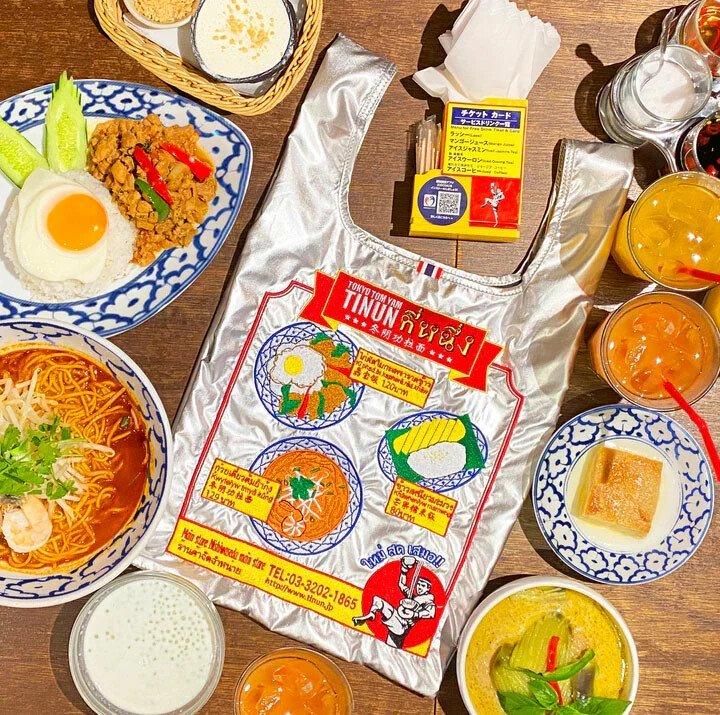 MYUUA タイ ティーヌンコラボ シルバートートバッグ