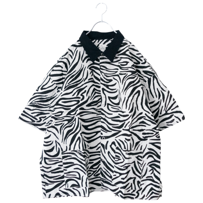 Revo. Zebra Pattern Cleric Short Sleeve Shirt GRAY