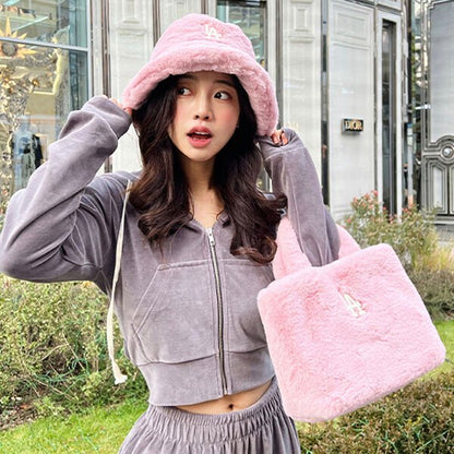 MLB Korea Faux Fur Logo Bucket Hat PINK