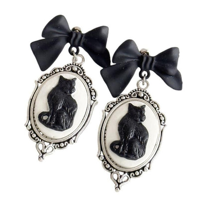 XTS Cat Silhouette Cameo Cat Earrings TS0307 SILVER