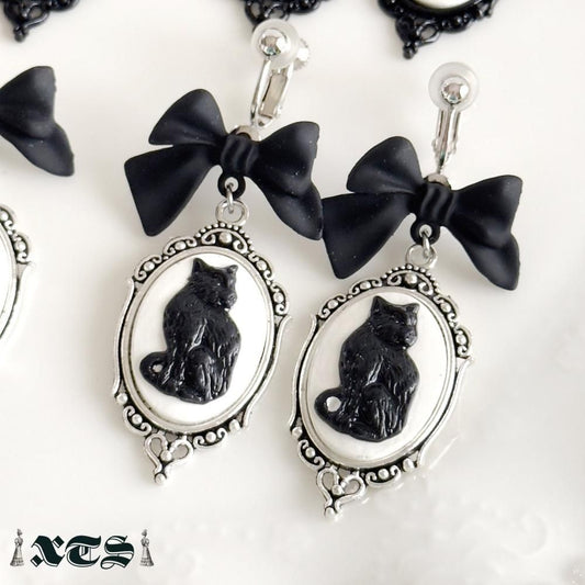 XTS Cat Silhouette Cameo ネコ ピアス イヤリング TS0307 SILVER