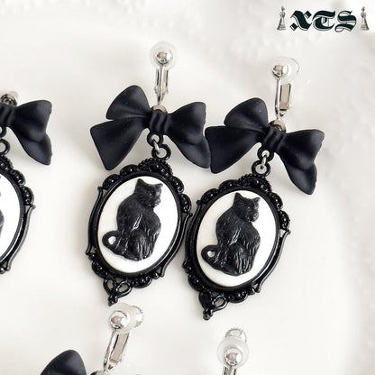 XTS Cat Silhouette Cameo ネコ ピアス イヤリング TS0307 BLACK